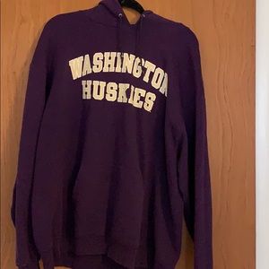 BRAND NEW Champion Washington Huskies hoodie